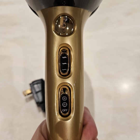 T3 Featherweight 2 Hair Dryer - Model # 73828 - Black/Gold Blow Dryer - Picture 7 of 9